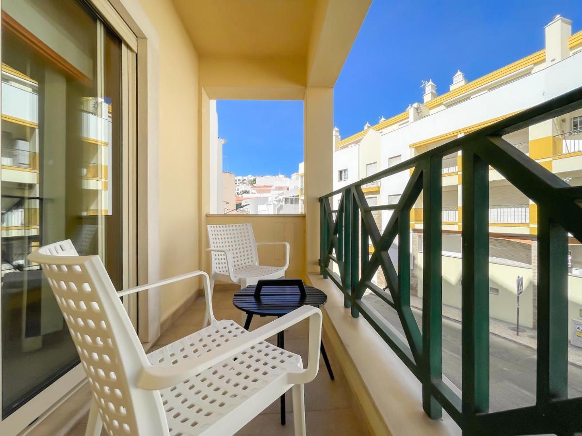 Apartment Old Town Center Albufeira Walk To Beach Exterior photo